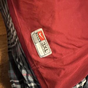 Nike Maroon 3XL Tee